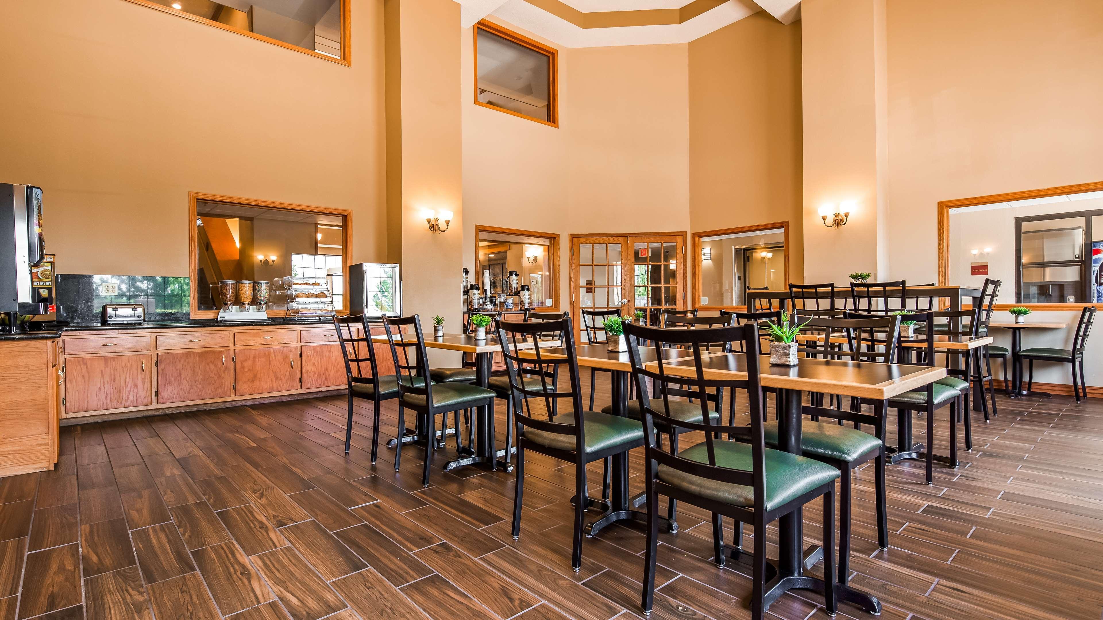Best Western Locust Grove Inn And Suites Esterno foto